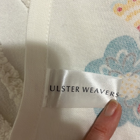 Royal 👑 Tea Towel - Picture 4 of 5